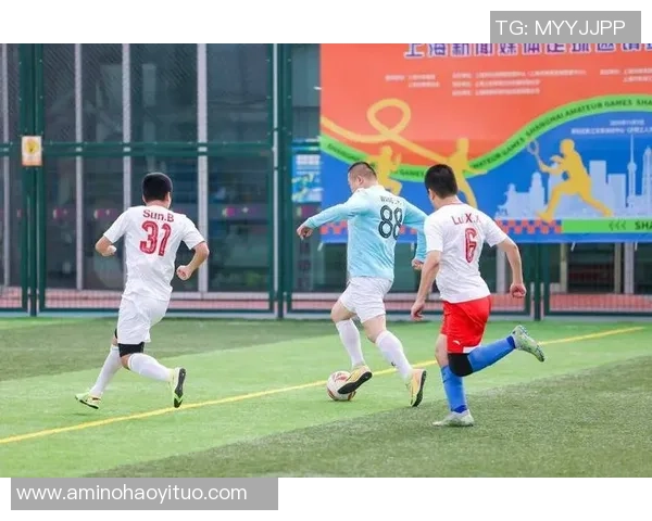 上海足球队在邀请赛中的节奏表现分析与未来展望