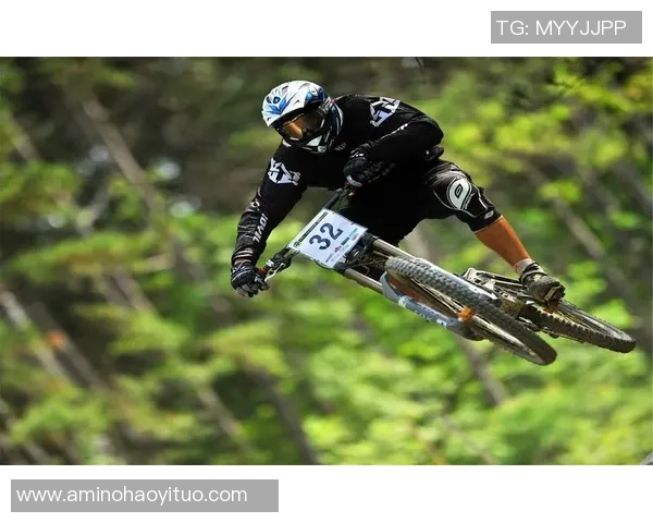 深圳极限运动队创下耐力新纪录引领极限运动新风潮 深圳极限运动队创下耐力新纪录引领极限运动新风潮